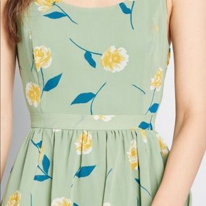 Modcloth midi chiffon green floral dress 4X NEW